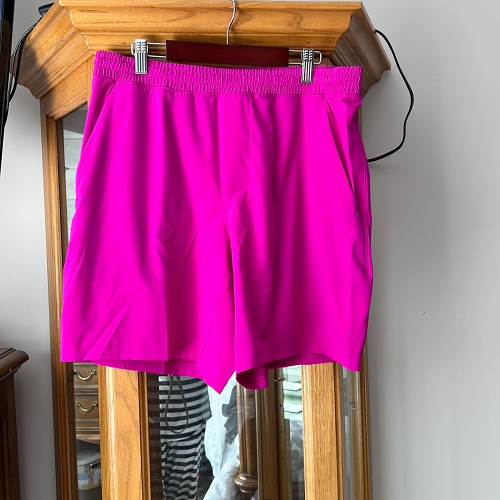 Men’s Lululemon Pacebreaker Shorts